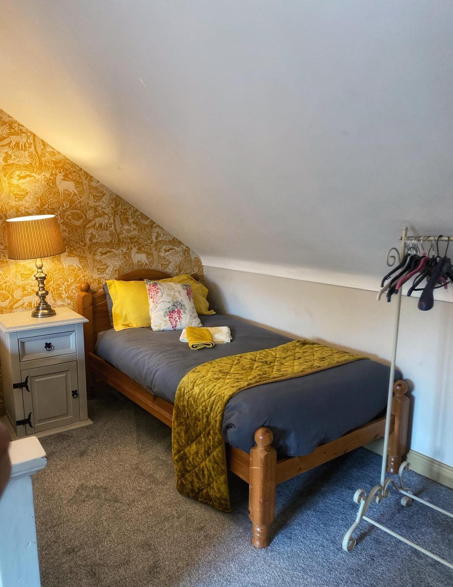 בליק Dulrush Lodge Guest House, Restaurant And Self-Catering מראה חיצוני תמונה