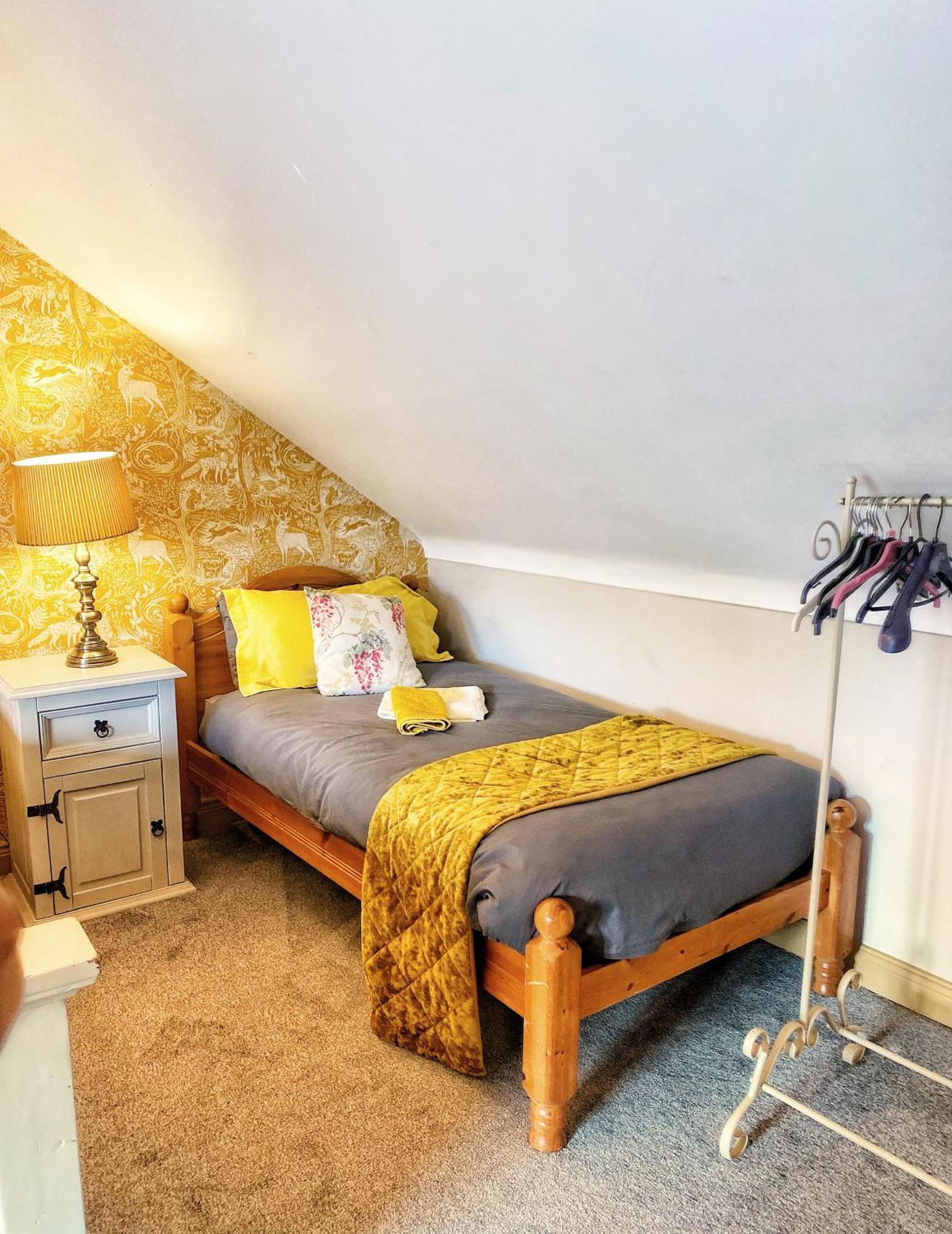 בליק Dulrush Lodge Guest House, Restaurant And Self-Catering מראה חיצוני תמונה