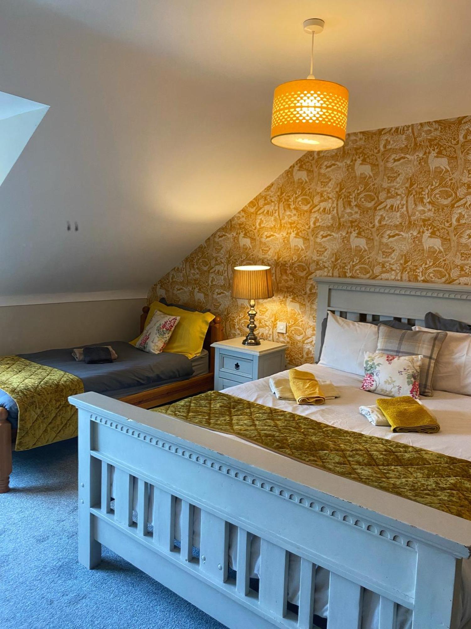 בליק Dulrush Lodge Guest House, Restaurant And Self-Catering מראה חיצוני תמונה